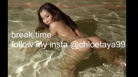 Snapshot of chloetaya chatting on October 2025 08:23:02 AM ChloeTaya online show from October 2025 08:23:02 AM