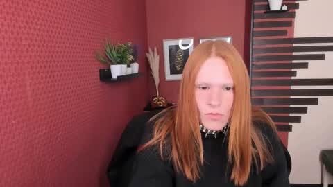 Chloe online show from October 2025 09:28:02 AM