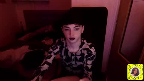 chloevenommm online show from April 2026 12:26:02 PM