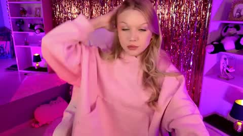 ChloeWight online show from March 2026 11:27:01 AM