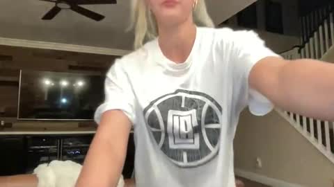 Chloe Babe online show from February 2026 06:13:01 AM