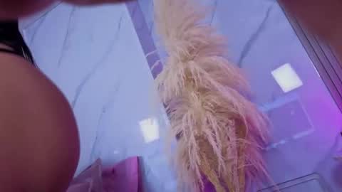 Chlooe online show from April 2026 01:38:01 AM