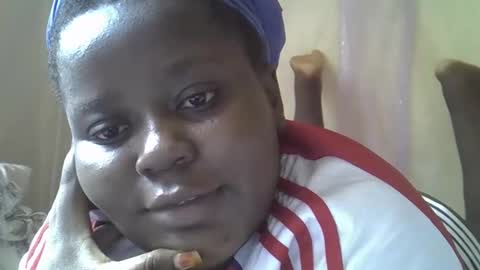 Snapshot of choclate_goddess chatting on April 2026 06:22:02 AM Paula online show from April 2026 06:22:02 AM