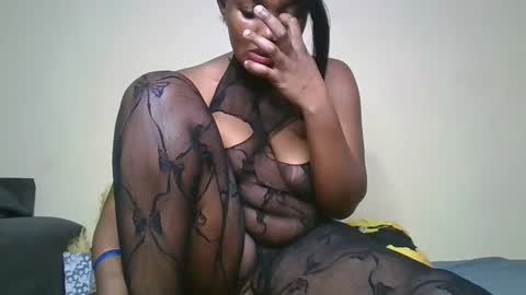 Snapshot of choco_baeb chatting on February 2025 05:37:01 PM nei online show from February 2025 05:37:01 PM