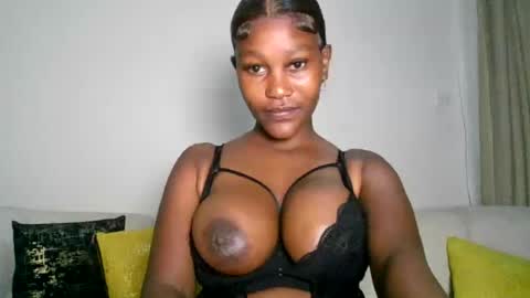 Snapshot of chocolate_divaa chatting on July 2026 08:23:01 AM chocolate_divaa online show from July 2026 08:23:01 AM
