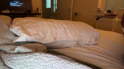 Snapshot of chocolatebunnycakez chatting on November 2025 12:32:01 AM chocolatebunnycakez online show from November 2025 12:32:01 AM