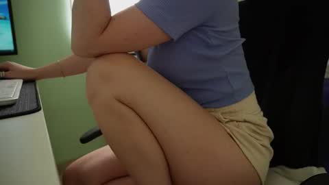 Happy flower online show from September 2025 12:16:01 PM