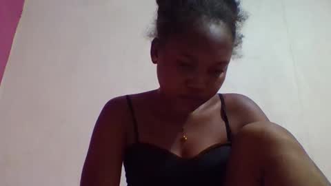 Snapshot of chololatblonde chatting on February 2026 07:17:01 AM chololatblonde online show from February 2026 07:17:01 AM