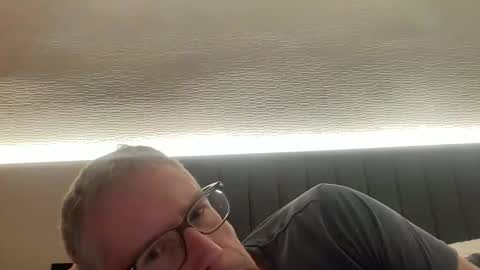 choupipat1 online show from October 2025 10:54:02 PM