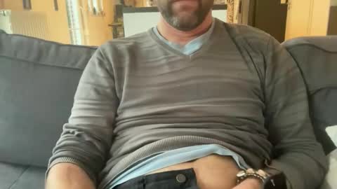 Snapshot of chris13abcd chatting on November 2025 12:38:01 PM chris13abcd online show from November 2025 12:38:01 PM