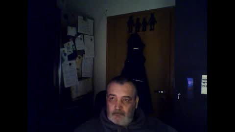 Snapshot of chris250268 chatting on December 2024 07:10:01 AM Chris online show from December 2024 07:10:01 AM