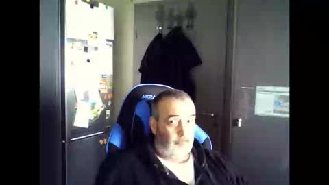 Snapshot of chris250268 chatting on September 2025 10:16:02 AM Chris online show from September 2025 10:16:02 AM