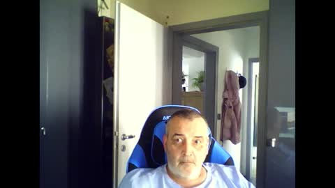 Snapshot of chris250268 chatting on July 2026 09:04:01 AM Chris online show from July 2026 09:04:01 AM