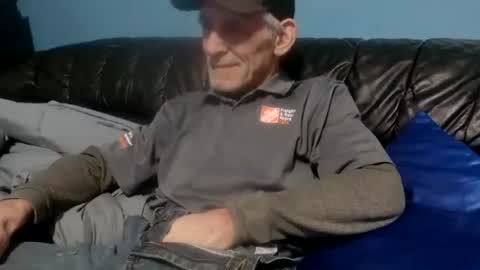 Snapshot of chris526520 chatting on February 2025 12:39:02 PM chris526520 online show from February 2025 12:39:02 PM