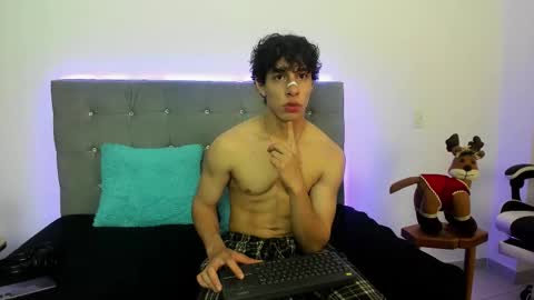 Chris Evans online show from November 2025 11:37:01 PM