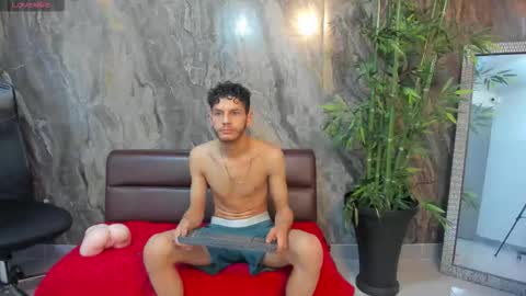 Snapshot of chris_greenn chatting on March 2026 11:16:01 AM Chris online show from March 2026 11:16:01 AM