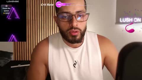 cris         Twitter magnum101010 insta magnumc20 online show from September 2025 05:27:01 PM