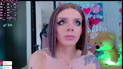 juli   Instagram july rv17 - Twitter juli rv17     online show from February 2025 03:41:02 PM