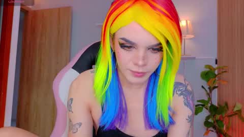 juli   Instagram july rv17 - Twitter juli rv17     online show from March 2026 12:35:02 PM