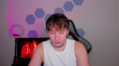 Chris Tyson online show from November 2025 03:07:01 AM