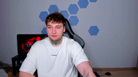 Chris Tyson online show from April 2026 10:00:02 PM