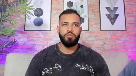 Chris Varden online show from December 2025 07:18:01 PM