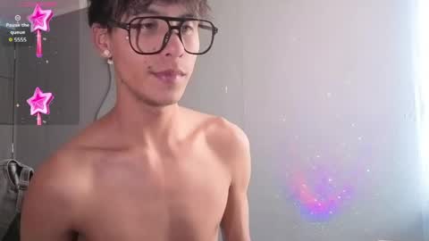 chris_zp online show from May 2026 06:13:02 PM
