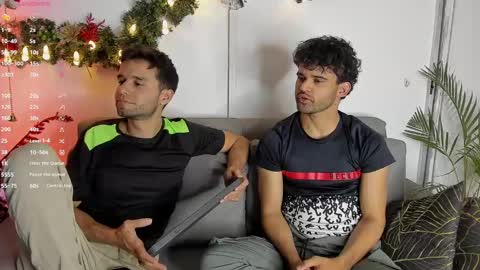 Snapshot of chrisandrew_ chatting on December 2024 02:56:02 AM Im Chirs IM MODEL INDEPENDT online show from December 2024 02:56:02 AM