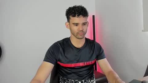 Snapshot of chrisandrew_ chatting on September 2025 04:31:02 PM Im Chirs IM MODEL INDEPENDT online show from September 2025 04:31:02 PM