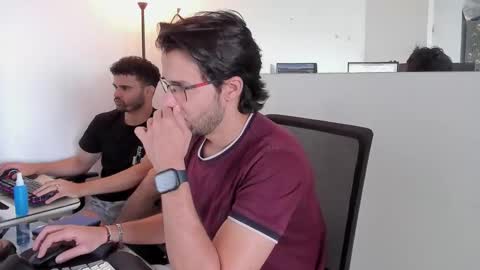 Snapshot of chrisandrew_ chatting on September 2025 05:06:01 PM Im Chirs IM MODEL INDEPENDT online show from September 2025 05:06:01 PM