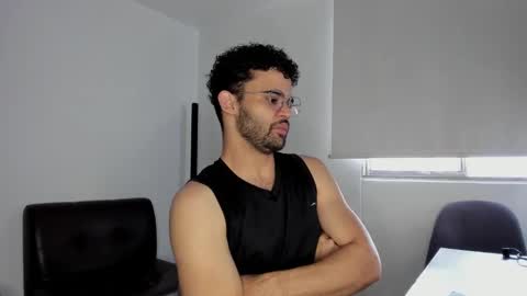 Snapshot of chrisandrew_ chatting on October 2025 12:49:02 PM Im Chirs IM MODEL INDEPENDT online show from October 2025 12:49:02 PM