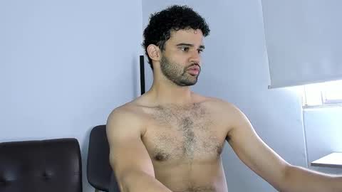 Snapshot of chrisandrew_ chatting on November 2025 03:12:02 PM Im Chirs IM MODEL INDEPENDT online show from November 2025 03:12:02 PM