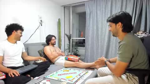 Snapshot of chrisandrew_ chatting on November 2025 11:26:01 PM Im Chirs IM MODEL INDEPENDT online show from November 2025 11:26:01 PM