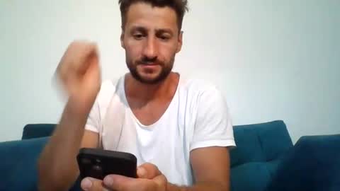 Snapshot of chrisaron chatting on June 2026 04:15:01 AM chrisaron online show from June 2026 04:15:01 AM