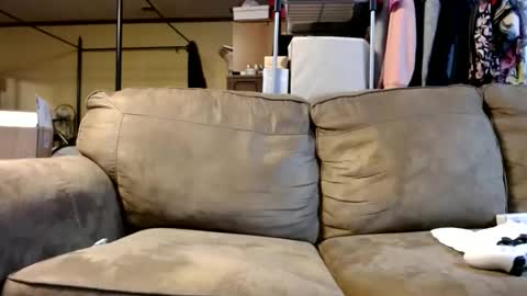 Snapshot of chrisintn chatting on October 2025 10:54:02 PM chrisintn online show from October 2025 10:54:02 PM