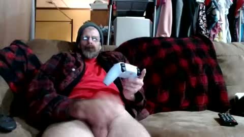 Snapshot of chrisintn chatting on November 2025 02:50:01 PM chrisintn online show from November 2025 02:50:01 PM