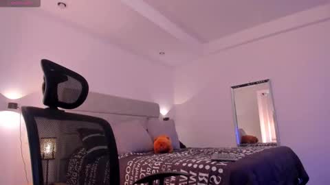 chrismorgan24 online show from October 2025 09:38:02 PM