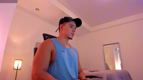 chrismorgan24 online show from February 2026 06:11:02 PM