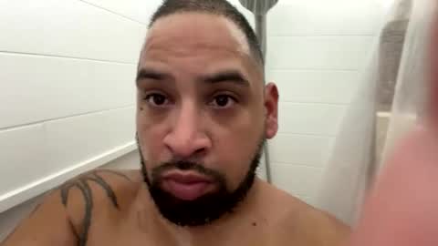 Snapshot of chrisr4203 chatting on December 2025 03:27:02 AM chrisr4203 online show from December 2025 03:27:02 AM