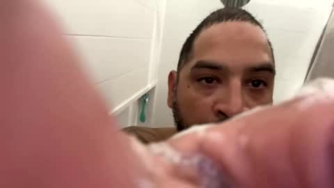 Snapshot of chrisr4203 chatting on December 2025 01:12:02 AM chrisr4203 online show from December 2025 01:12:02 AM