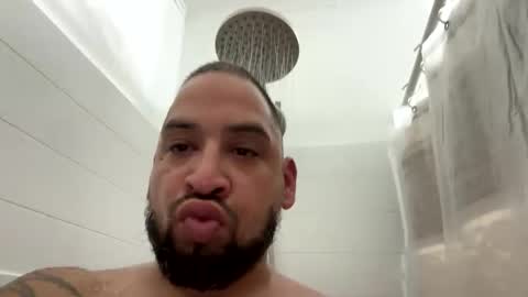 Snapshot of chrisr4203 chatting on February 2026 12:20:02 AM chrisr4203 online show from February 2026 12:20:02 AM