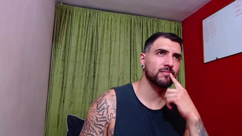 chriss_james online show from March 2025 02:06:02 AM