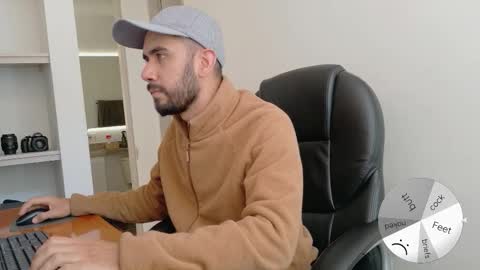 Cardamomo online show from November 2025 04:06:02 PM