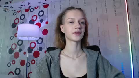 Snapshot of chrissy_joyful chatting on June 2026 04:10:02 AM chrissy_joyful online show from June 2026 04:10:02 AM