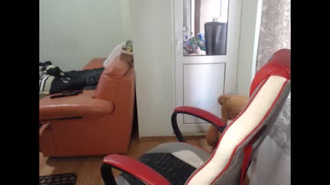 ChristiantBoy online show from April 2026 07:03:01 AM