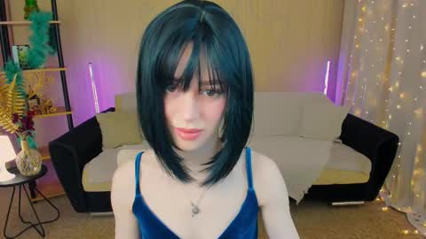 Snapshot of christinaconteeree chatting on January 2026 05:27:01 PM christinaconteeree online show from January 2026 05:27:01 PM