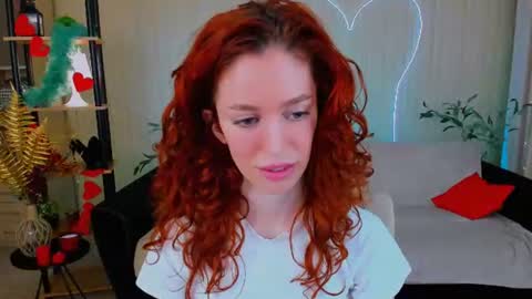 christinaconteeree online show from July 2026 07:20:02 PM