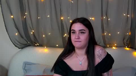 Snapshot of christinamilton chatting on October 2025 06:35:02 PM Christina online show from October 2025 06:35:02 PM