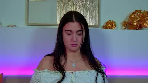 Snapshot of christinamilton chatting on November 2025 06:34:02 PM Christina online show from November 2025 06:34:02 PM