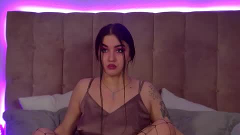 Snapshot of christinamilton chatting on November 2025 07:02:02 PM Christina online show from November 2025 07:02:02 PM